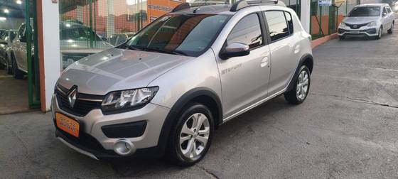 RENAULT SANDERO 1.6 STEPWAY 8V FLEX 4P MANUAL